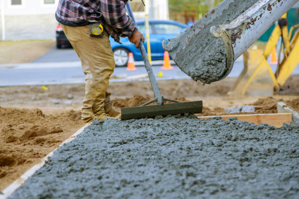Best Concrete Pool Decks in Apple Valley, MN